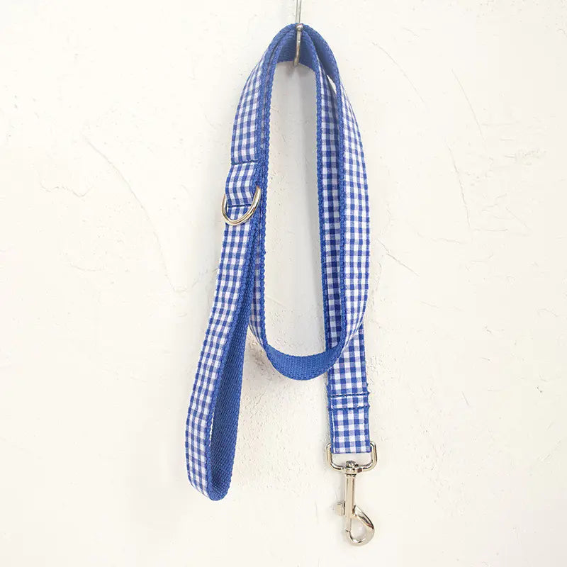 Chic MUTTCO Bowtie & Leash Set for Dogs